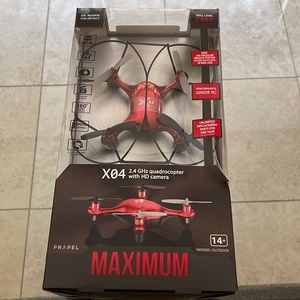 Propel Maximum Quadrocopter with HD Camera